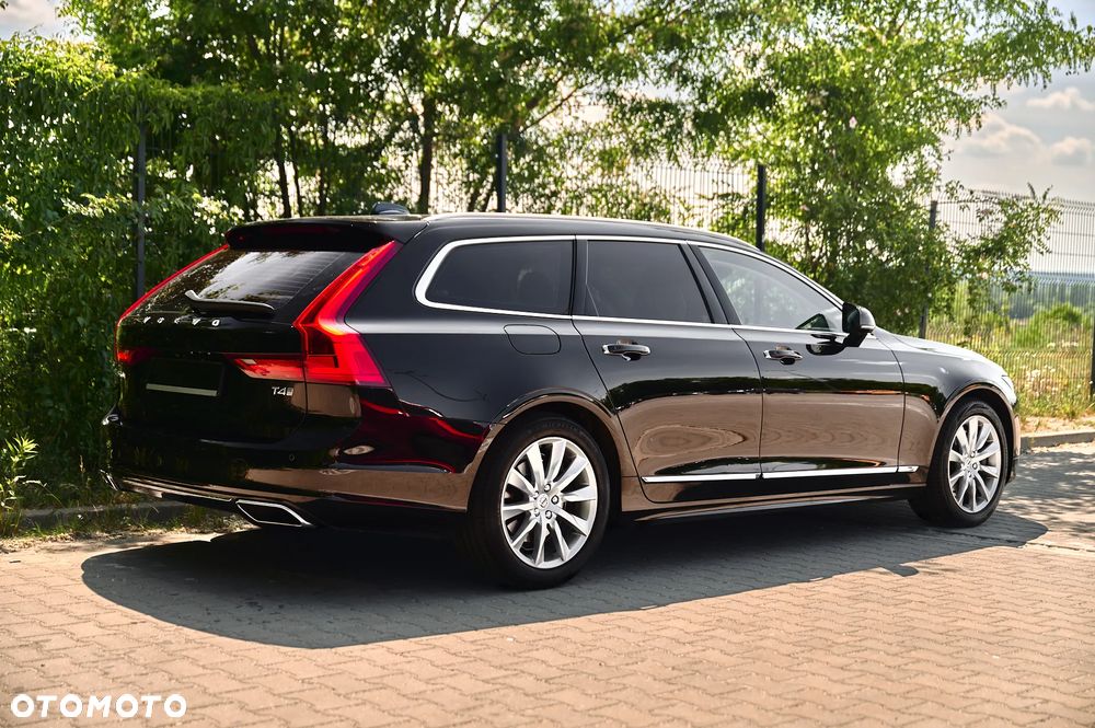 Volvo V90 T4 R-Design - 17