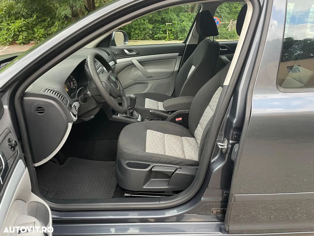 Skoda Octavia 1.2 TSI Ambiente - 6