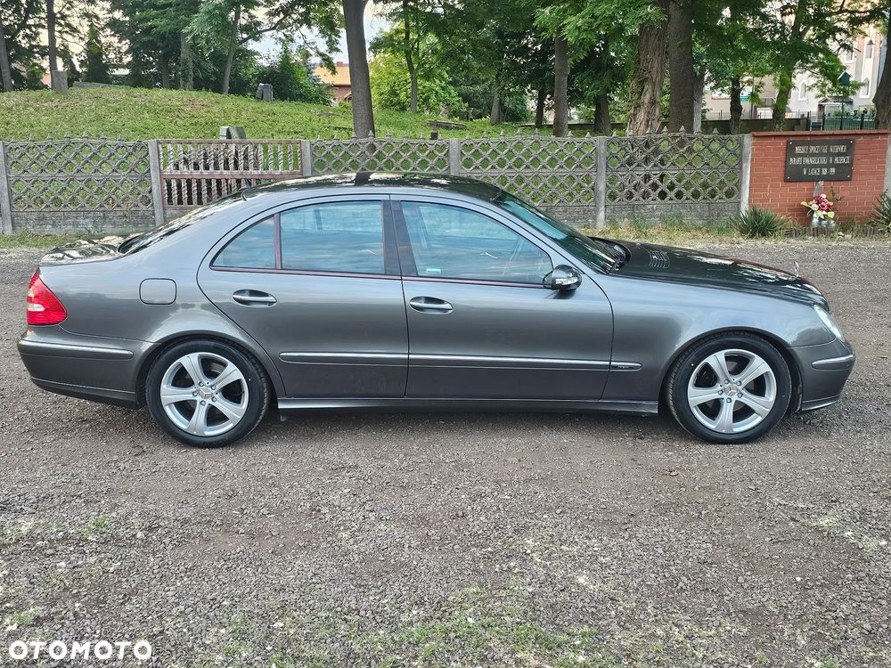 Mercedes-Benz Klasa E - 39