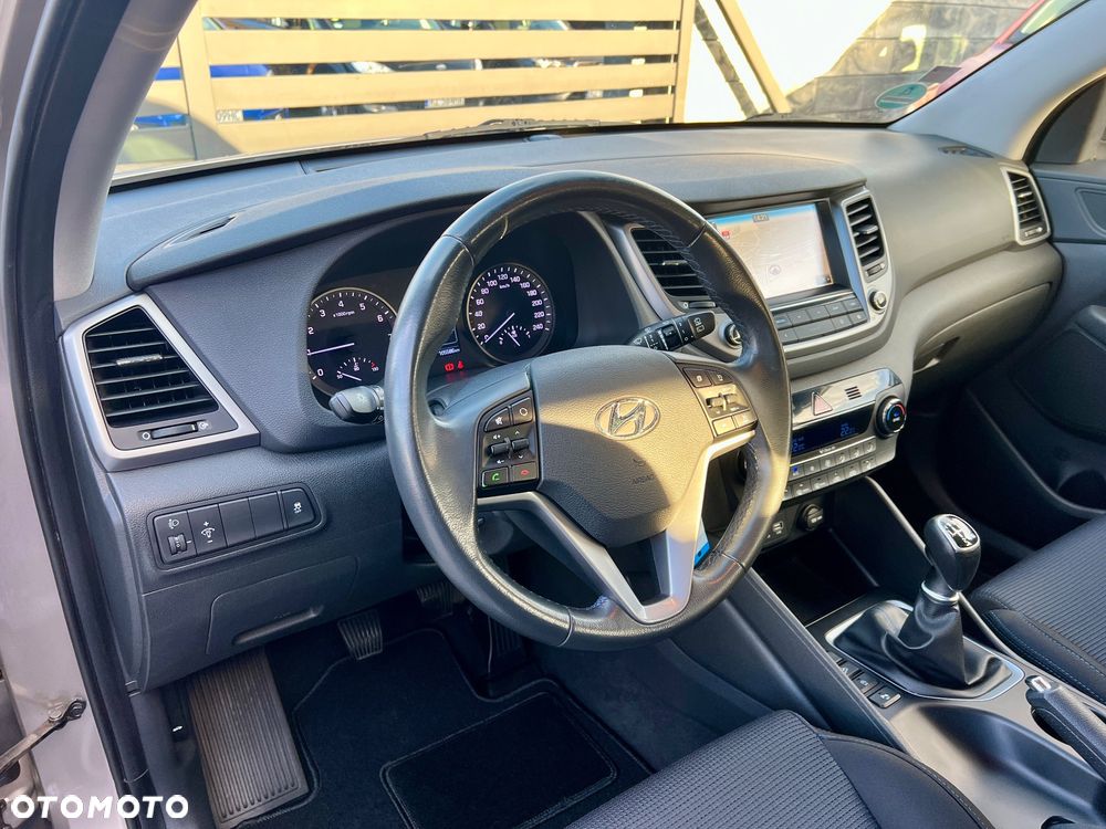 Hyundai Tucson blue 1.6 GDi 2WD Advantage - 16