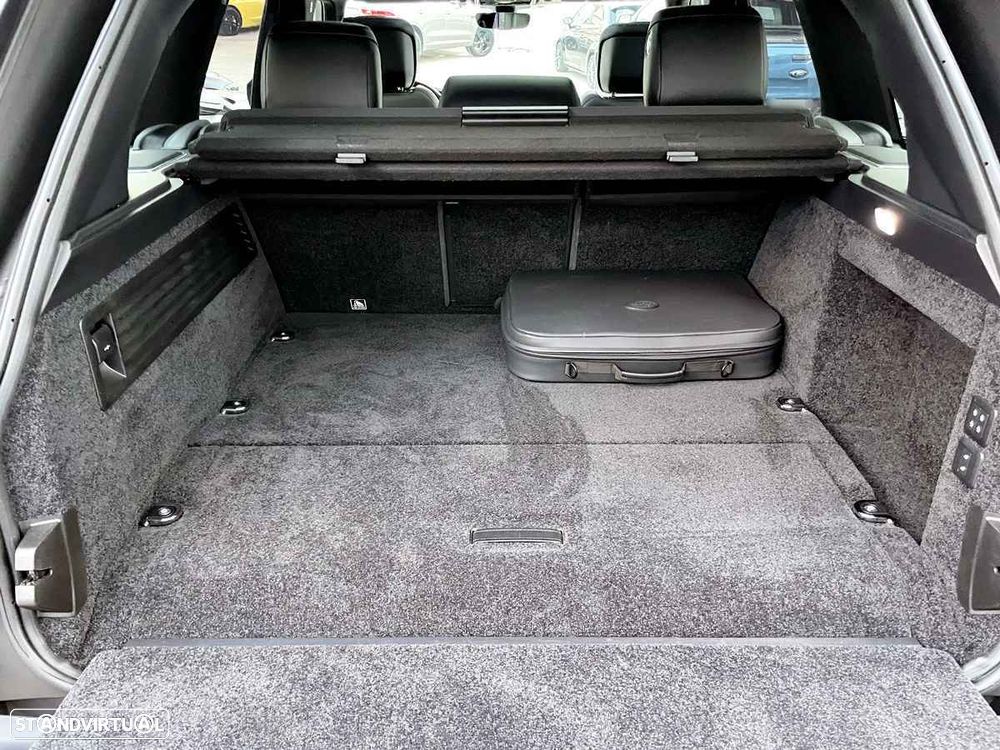 Land Rover Range Rover P400e Plug-in Vogue - 31