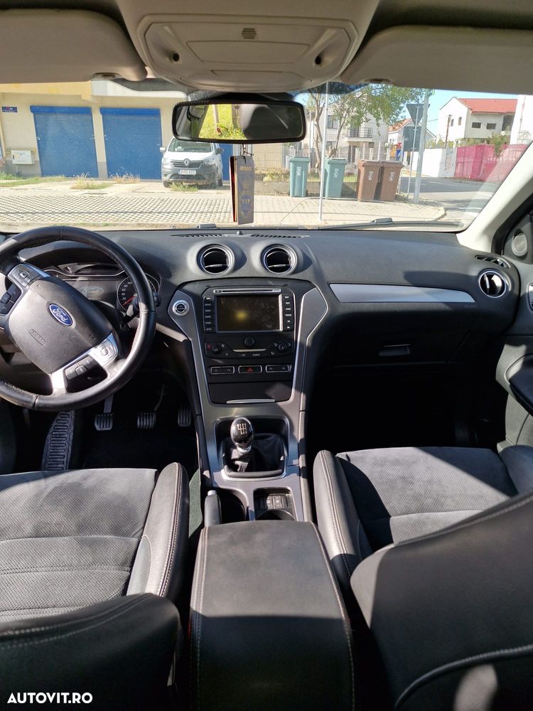 Ford Mondeo 2.0 TDCI Titanium X - 15