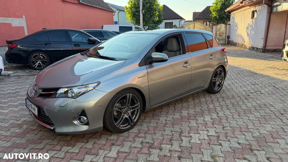 Toyota Auris - 30