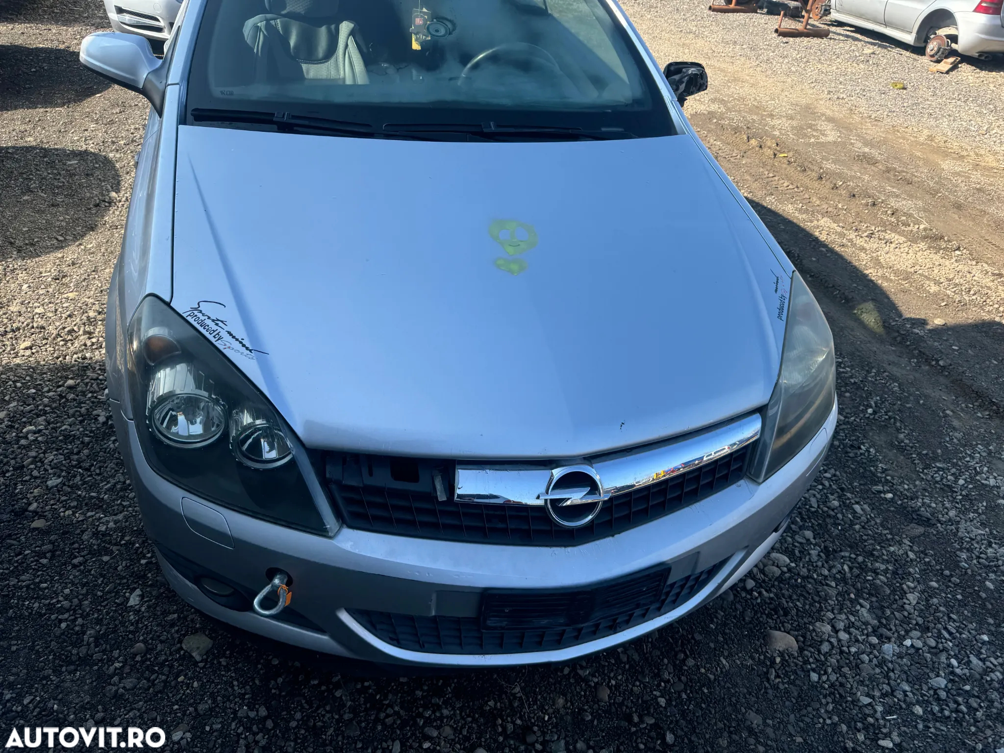 Dezmembram Opel Astra H Cabrio z16xep - 3