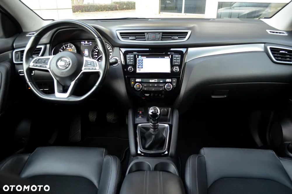 Nissan Qashqai 1.6 DIG-T Tekna - 8