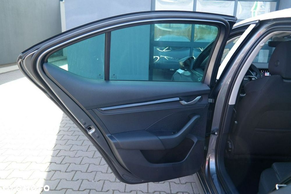 Skoda Octavia - 26