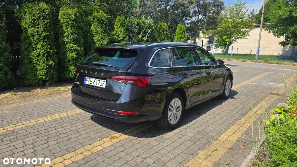 Skoda Octavia 2.0 TDI Ambition - 4