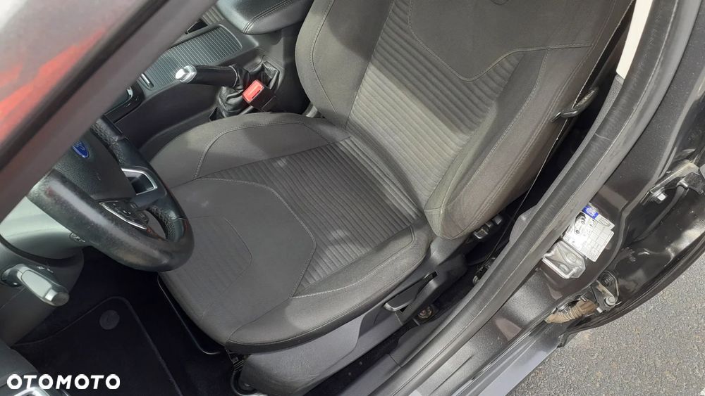 Ford Focus 1.5 TDCi Titanium - 23