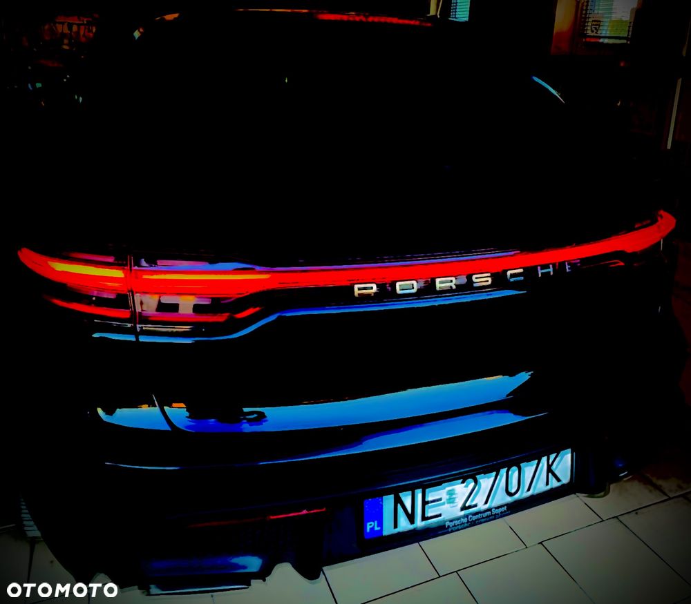Porsche Macan T - 20