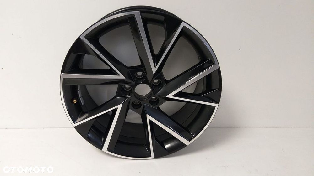 SKODA FABIA III 3 14-18 MONTE CARLO FELGA ALUMINOWA 6V0601025 7,5x18 - 1