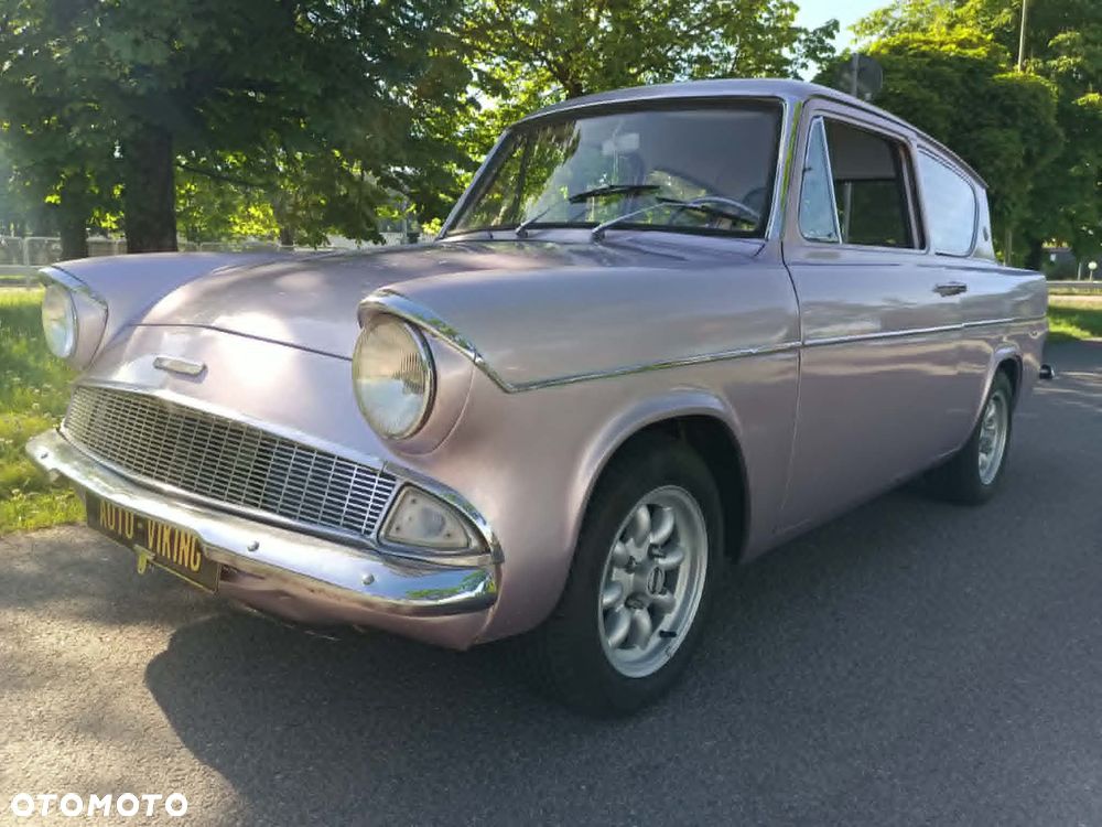 Ford Inny - 1