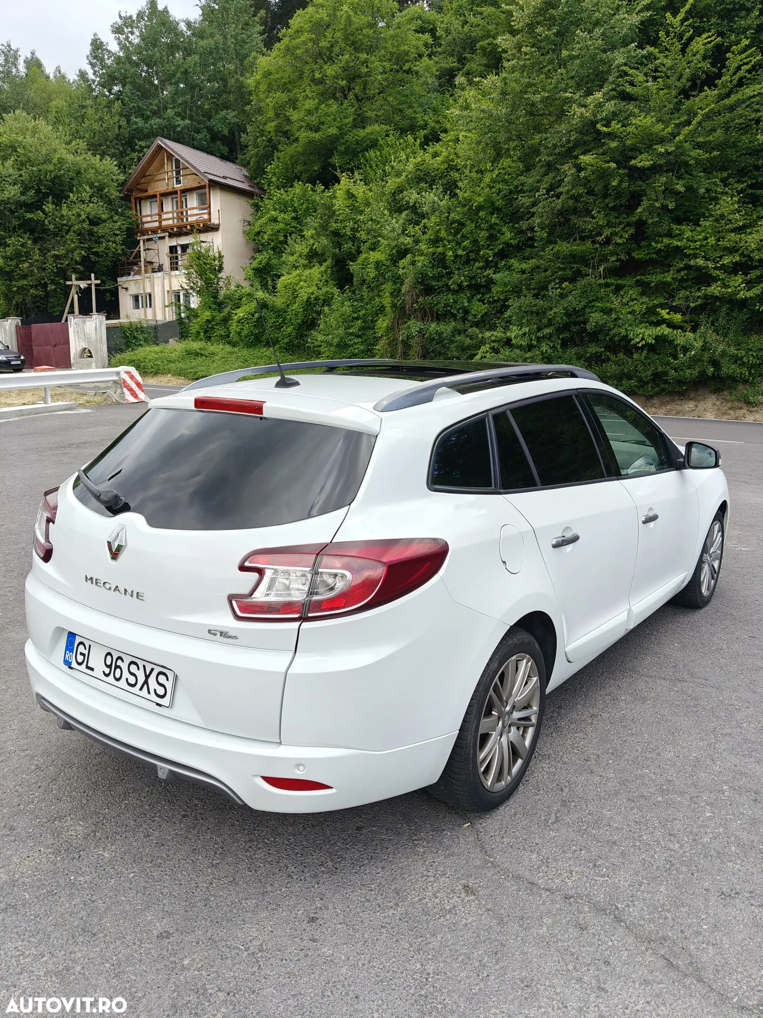 Renault Megane Grandtour ENERGY dCi 110 GT LINE - 4