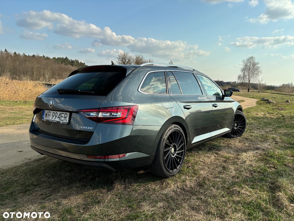 Skoda Superb 2.0 TDI Style - 6