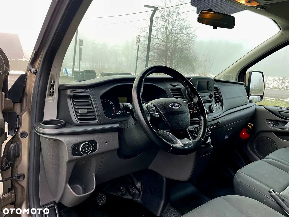 Ford Transit Custom - 18