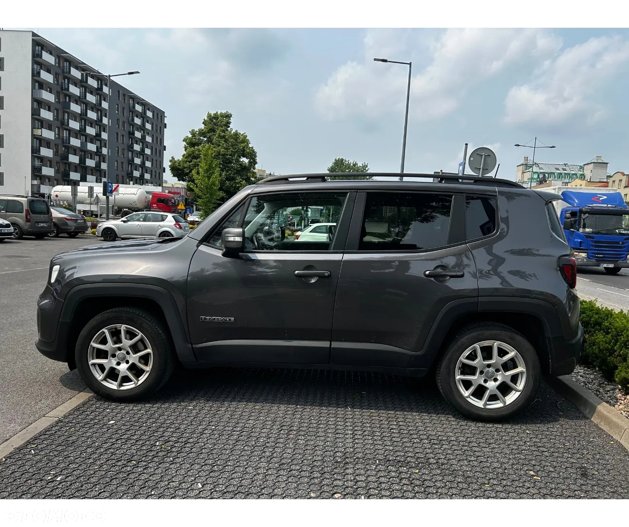 Jeep Renegade 1.3 GSE T4 Turbo Limited 4x4 S&S - 8