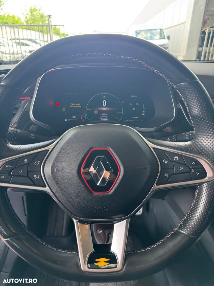 Renault Arkana E-TECH 145 R.S.LINE - 16