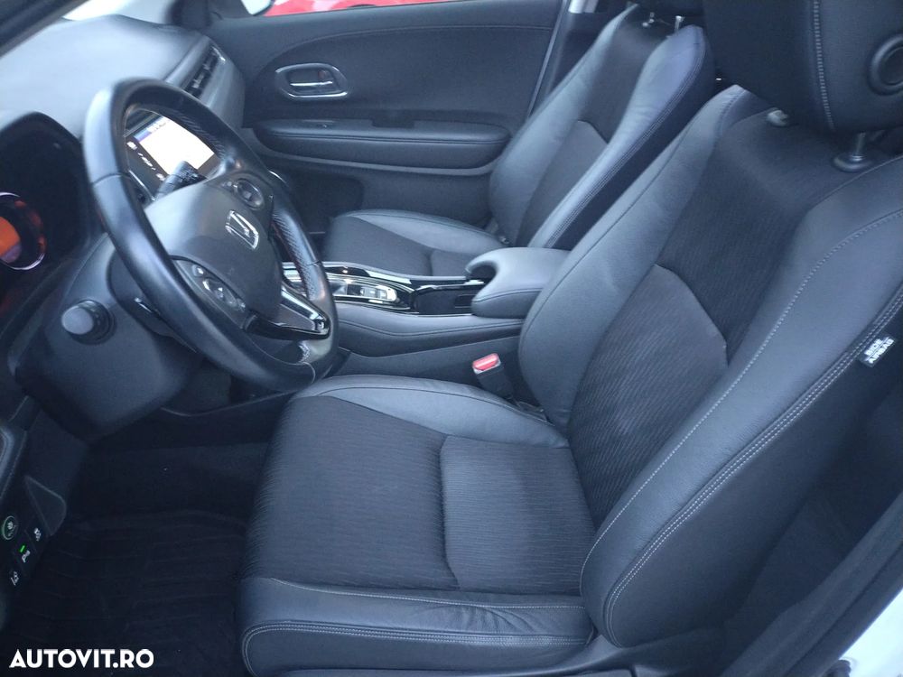 Honda HR-V 1.5 i-VTEC 4x2 CVT Executive - 31