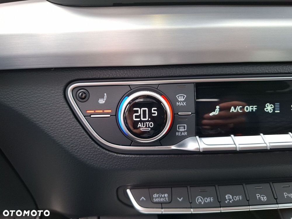Audi Q5 40 TDI mHEV Quattro S Line S tronic - 32