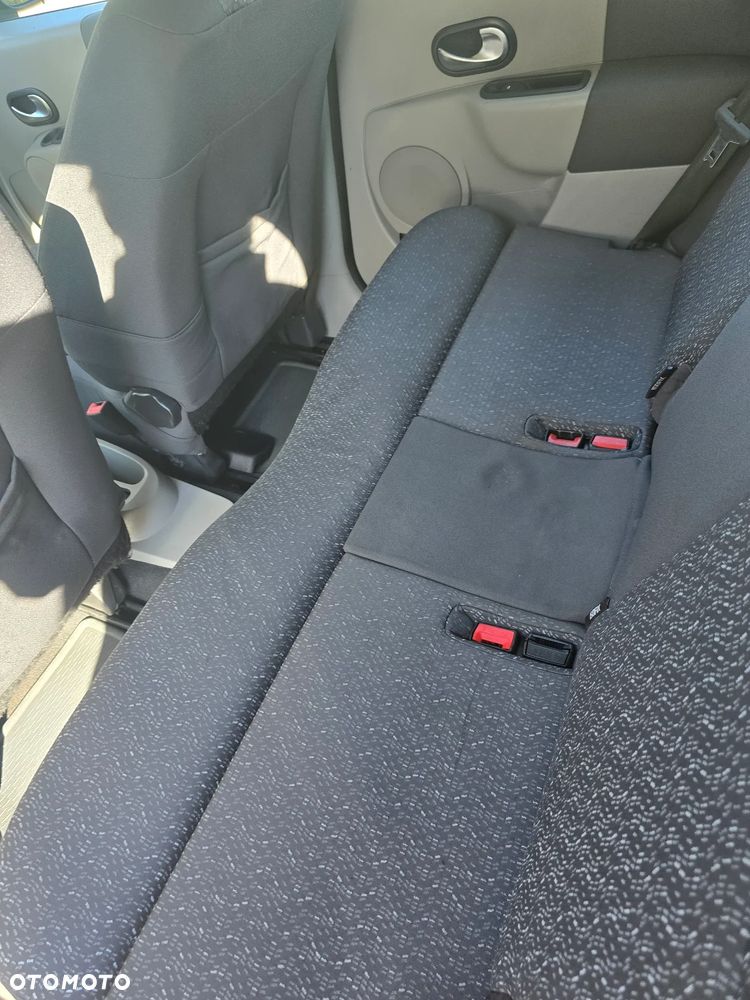 Renault Modus - 9