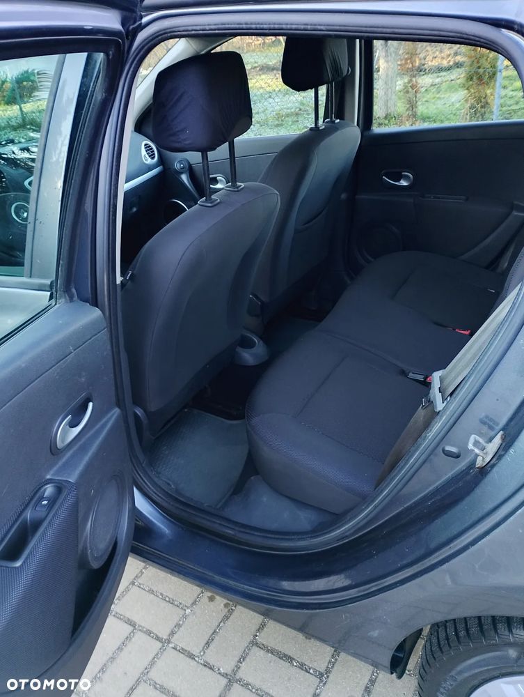 Renault Clio 1.5 dCi ESP Exception - 6