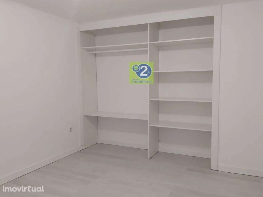 Loja remodelada, transformada em T2 - Grande imagem: 4/7