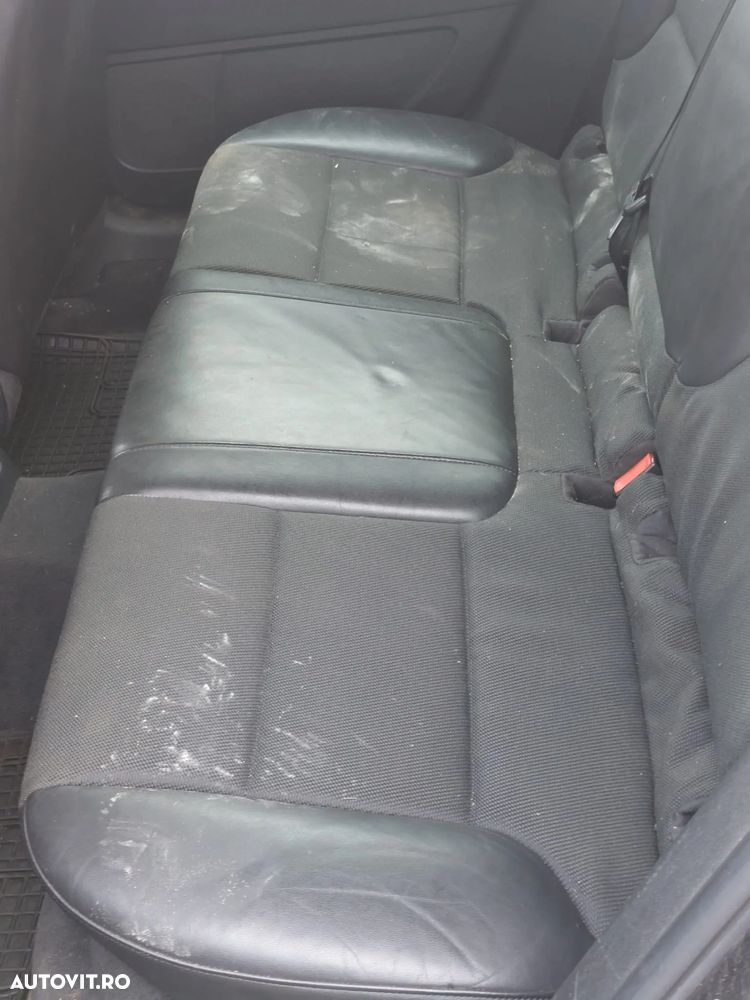 Dezmembrez Audi A3 8P - 10