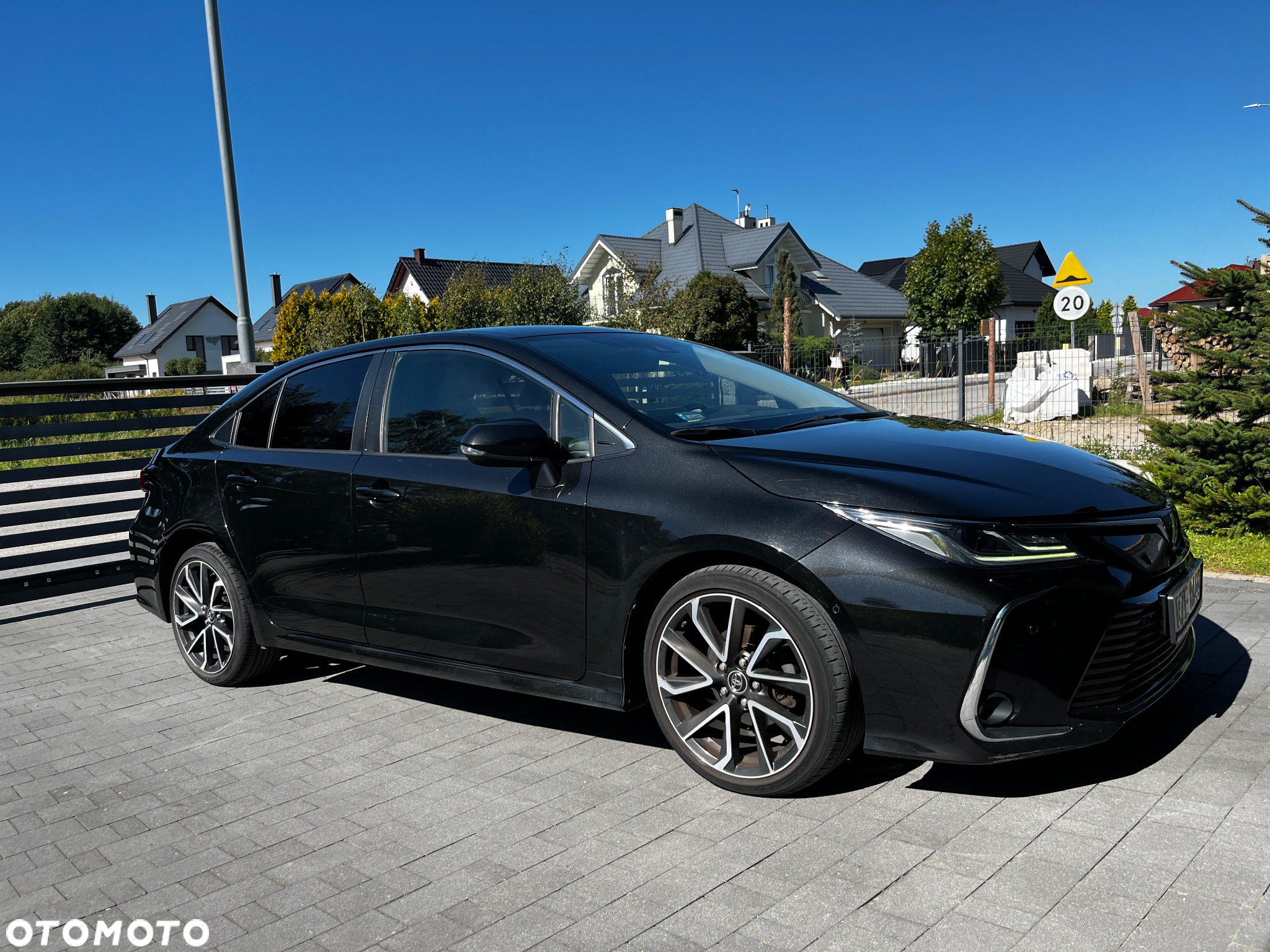 Toyota Corolla 1.6 Executive MS - 4