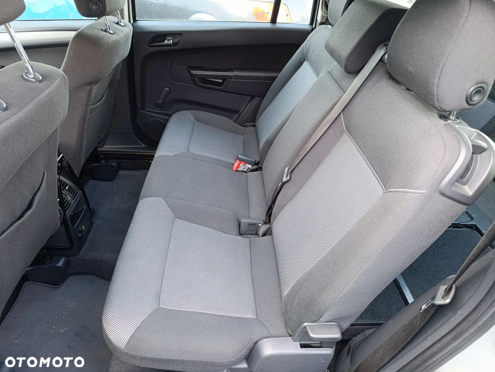 Opel Zafira 1.6 Edition - 6