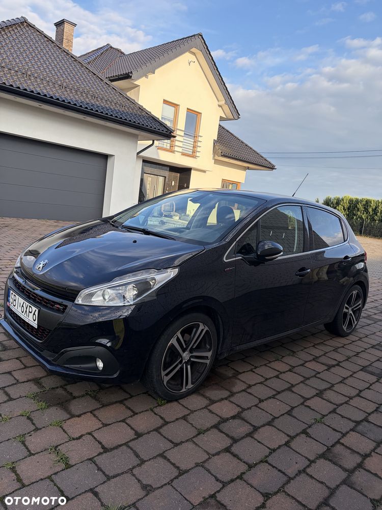 Peugeot 208 - 7
