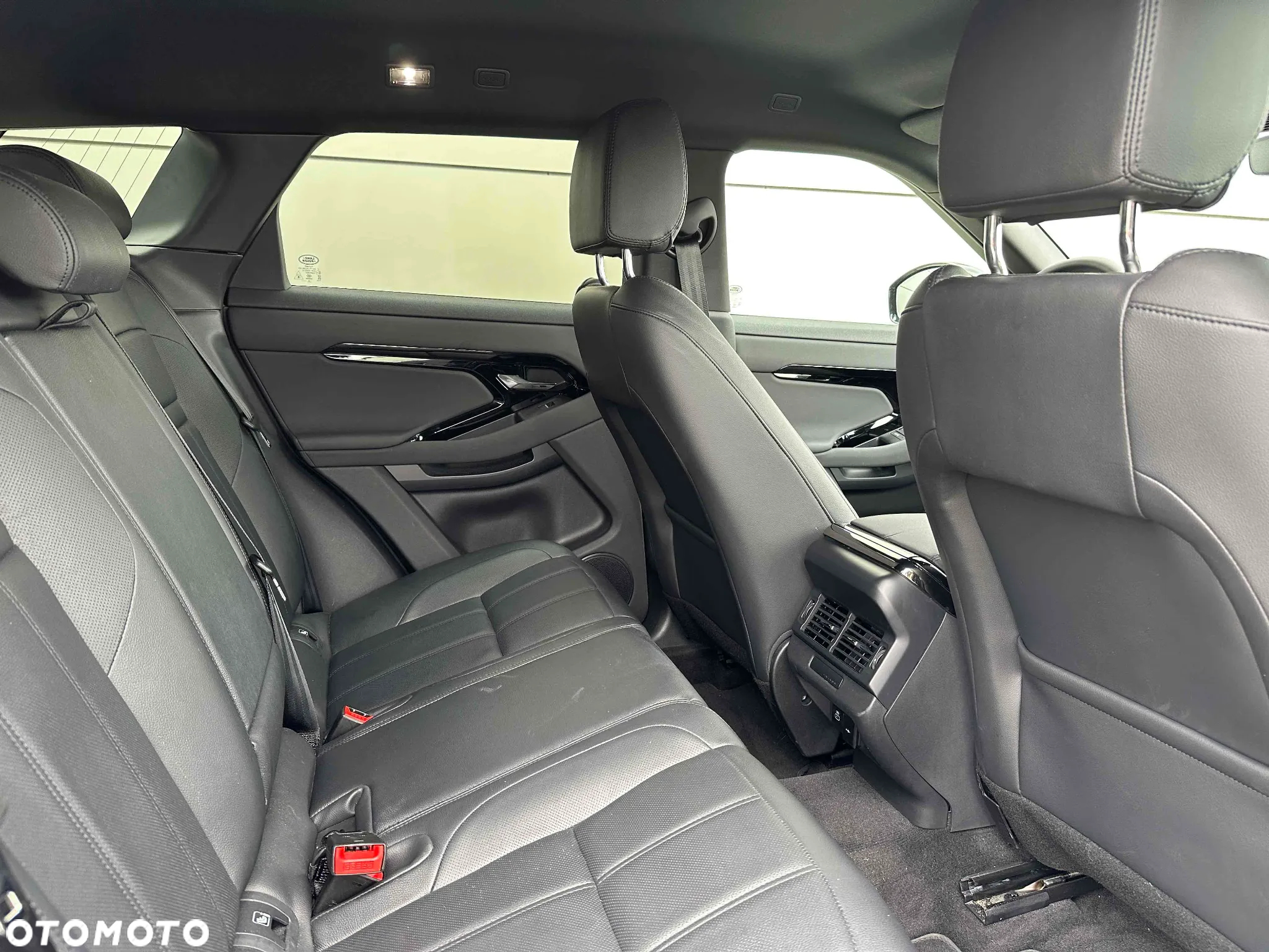 Land Rover Range Rover Evoque - 10