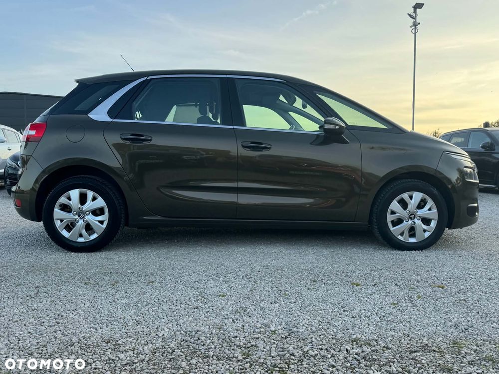 Citroën C4 Picasso e-HDi 115 Exclusive - 17