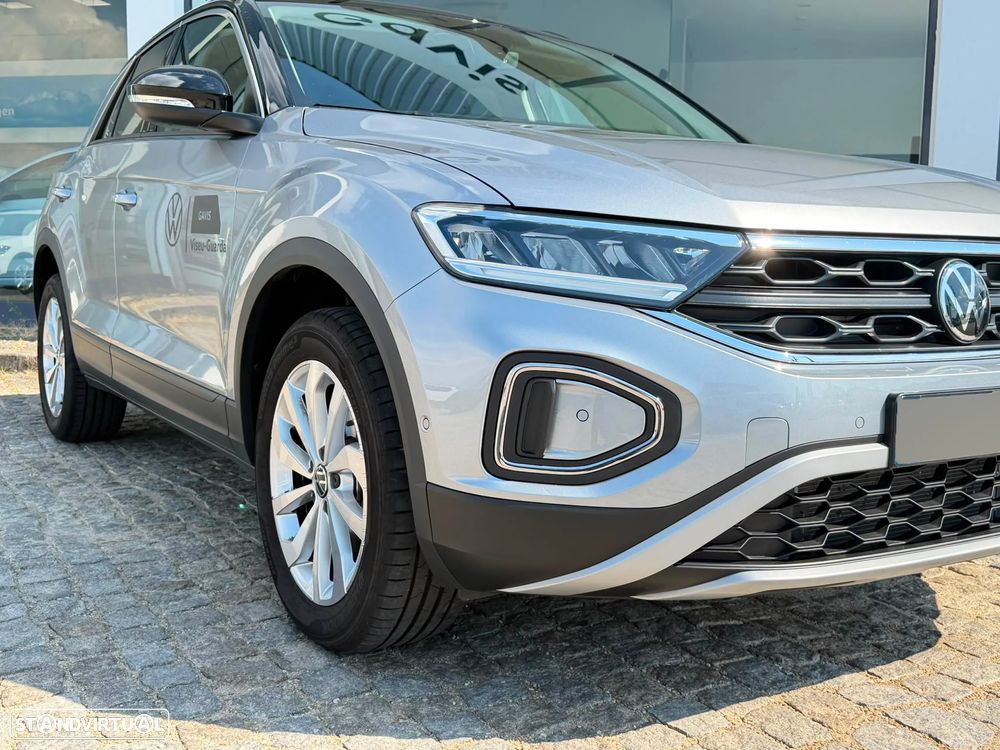 VW T-Roc 1.5 TSI Urban DSG - 22