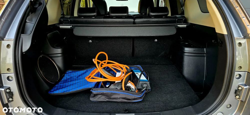 Mitsubishi Outlander - 20