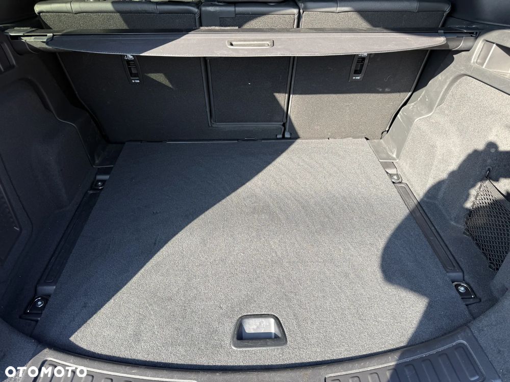 Land Rover Discovery Sport 2.0 D200 mHEV Landmark - 18