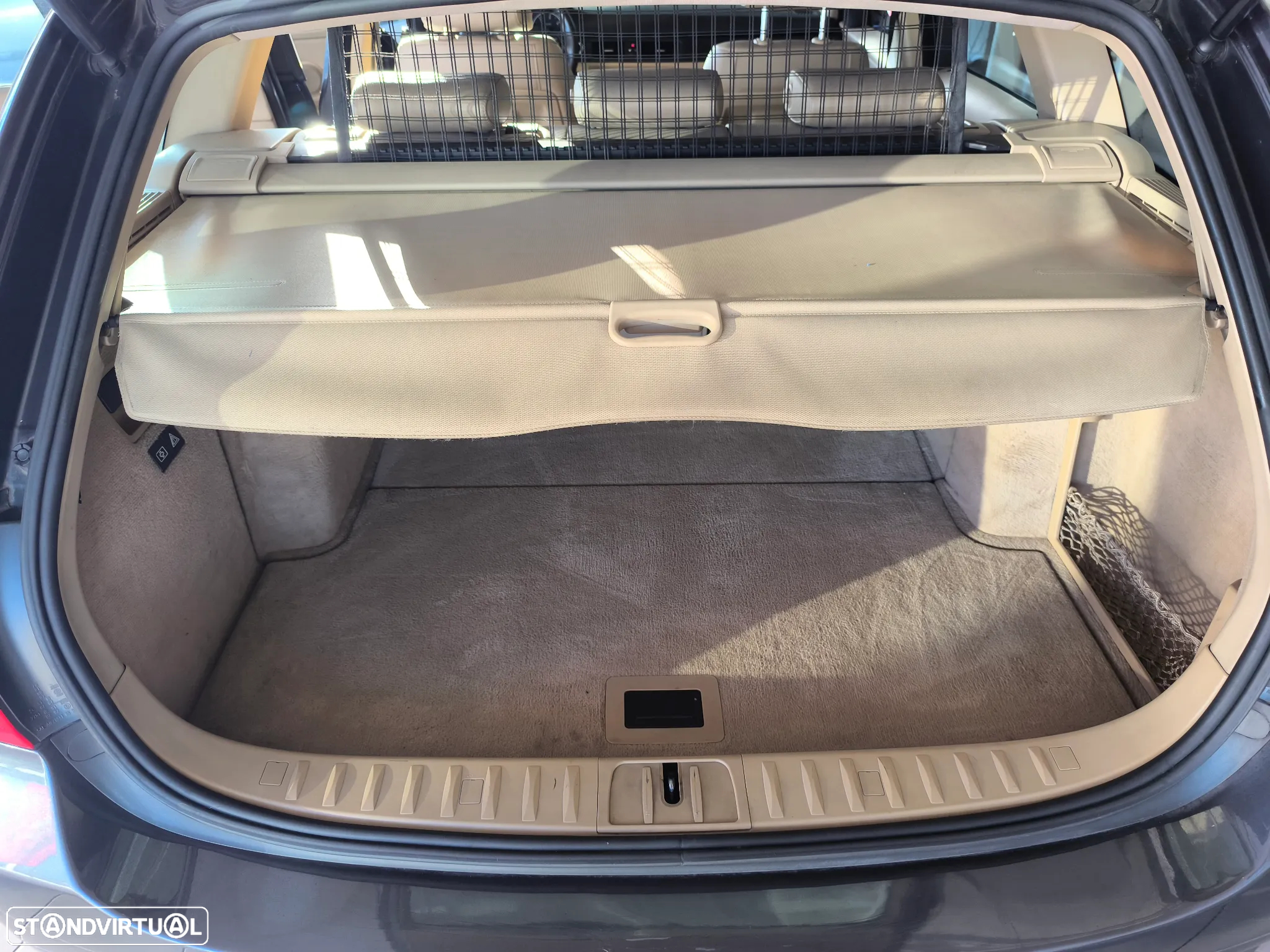 BMW 320 d Touring - 18