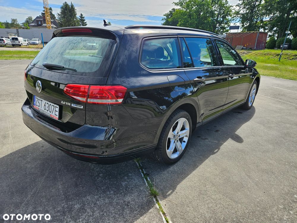 Volkswagen Passat 2.0 TDI SCR Comfortline - 7