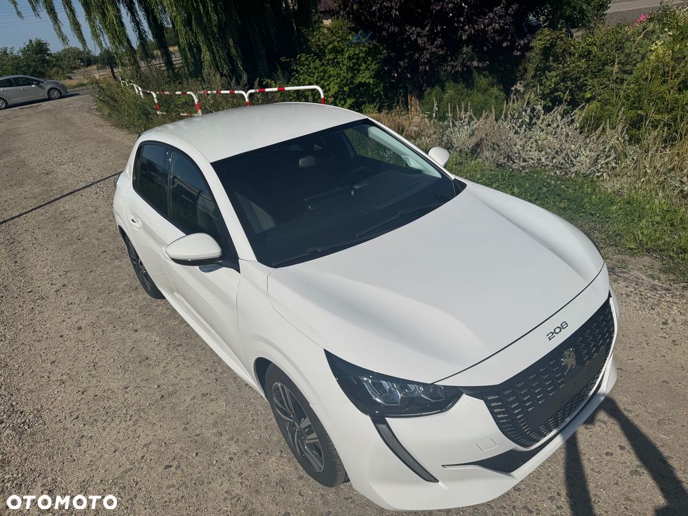Peugeot 208 - 3