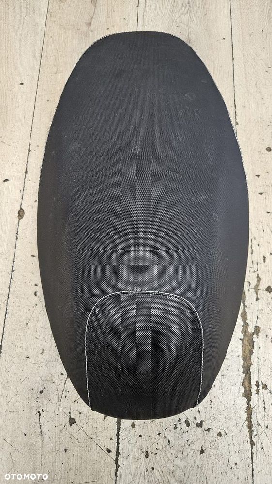 Siedzenie kanapa do skutera Yamaha Slider / MBK Stunt 50  5JH-F4730 - 5