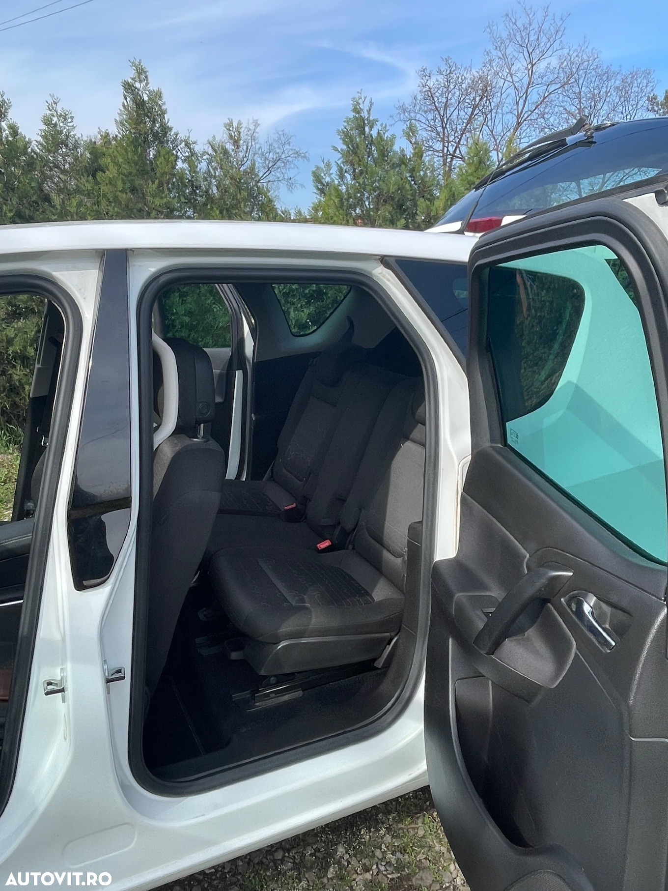 Opel Meriva - 11