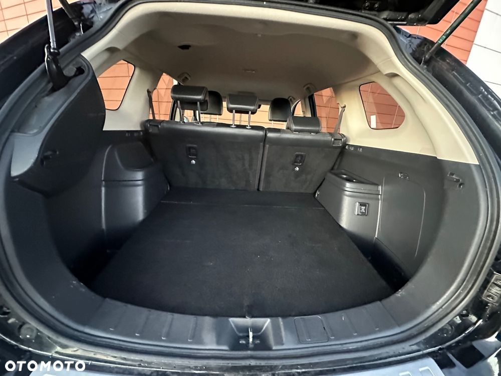 Mitsubishi Outlander - 13