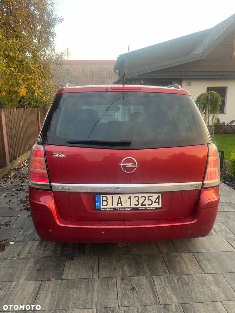 Opel Zafira 1.8 Essentia - 13