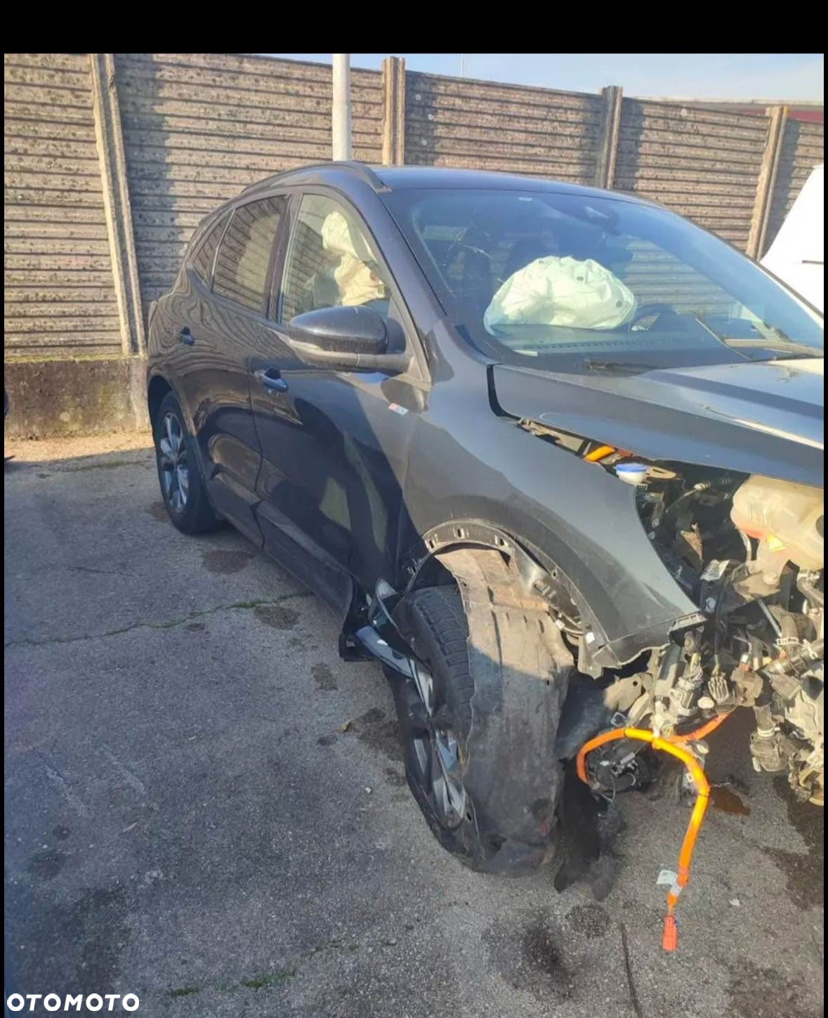 Ford Kuga 2.5 Duratec PHEV ST-LINE X - 4