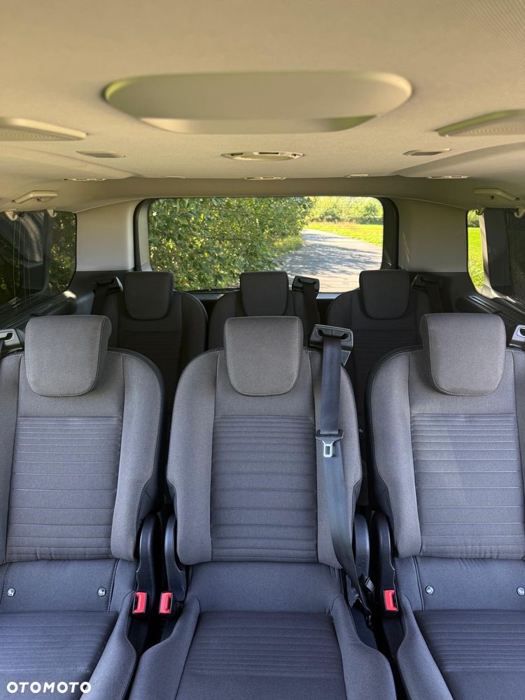 Ford Tourneo Custom 2.0 EcoBlue Hybrid L1 Titanium - 11