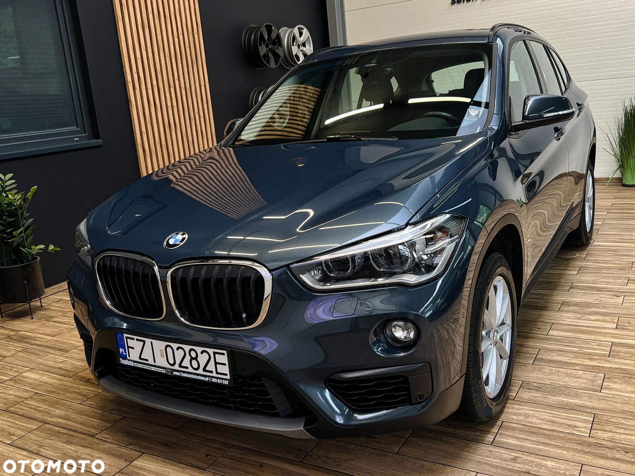 BMW X1 sDrive18d - 13
