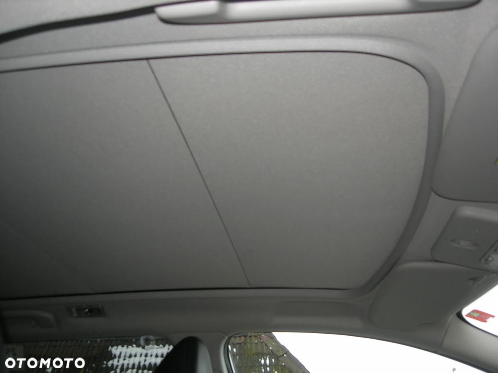 Nissan Qashqai 1.5 dCi DCT TEKNA+ - 25