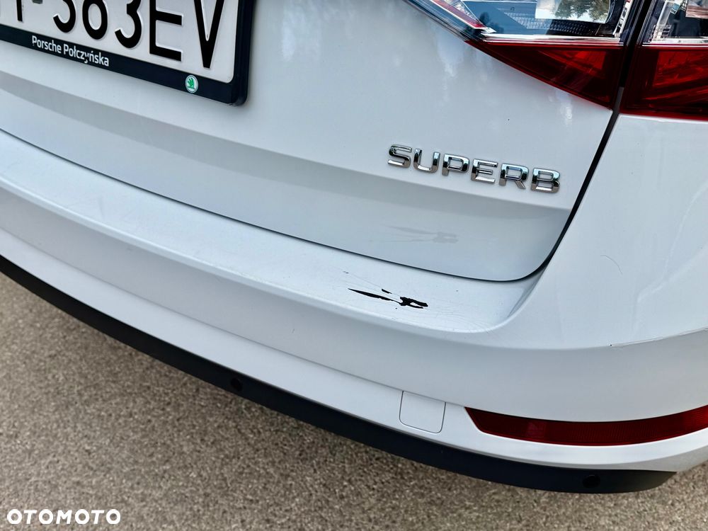 Skoda Superb 1.8 TSI L&K DSG - 7