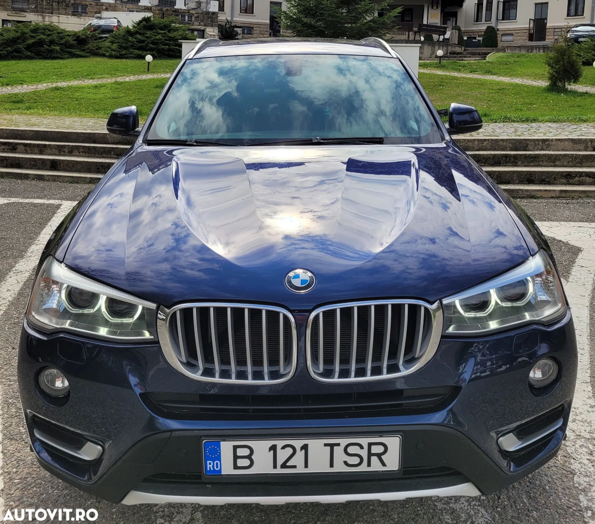 BMW X3 xDrive28i - 1
