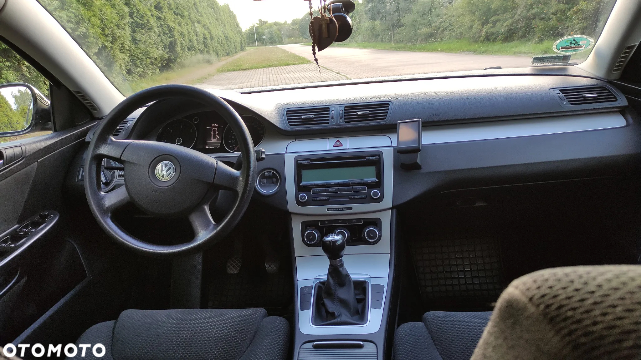 Volkswagen Passat 2.0 TDI DPF Highline - 8