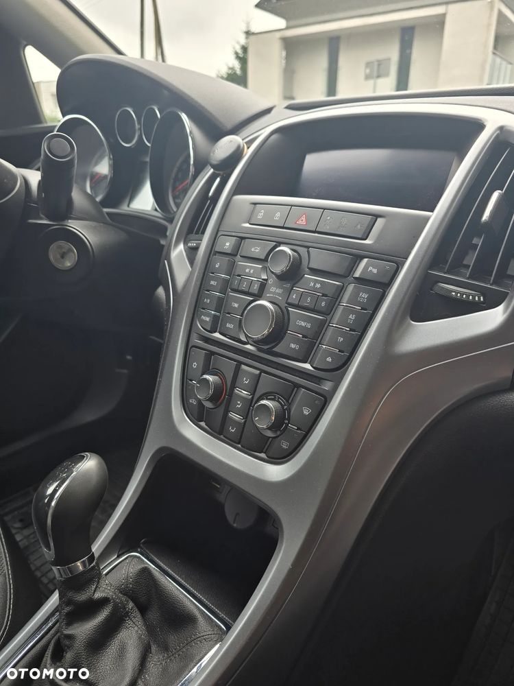 Opel Astra 1.4 T EU6 - 24