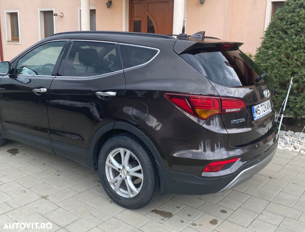 Hyundai Santa Fe - 2
